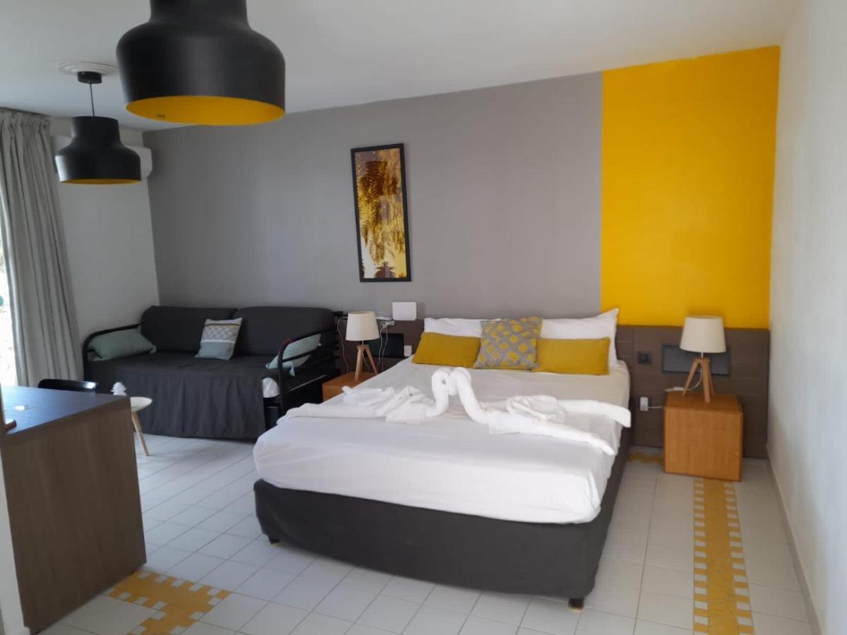 Studio 25 M Manganao Joela 4 Personnes Avec Machine A Laver (Adults Only) Saint-Francois  Exteriör bild