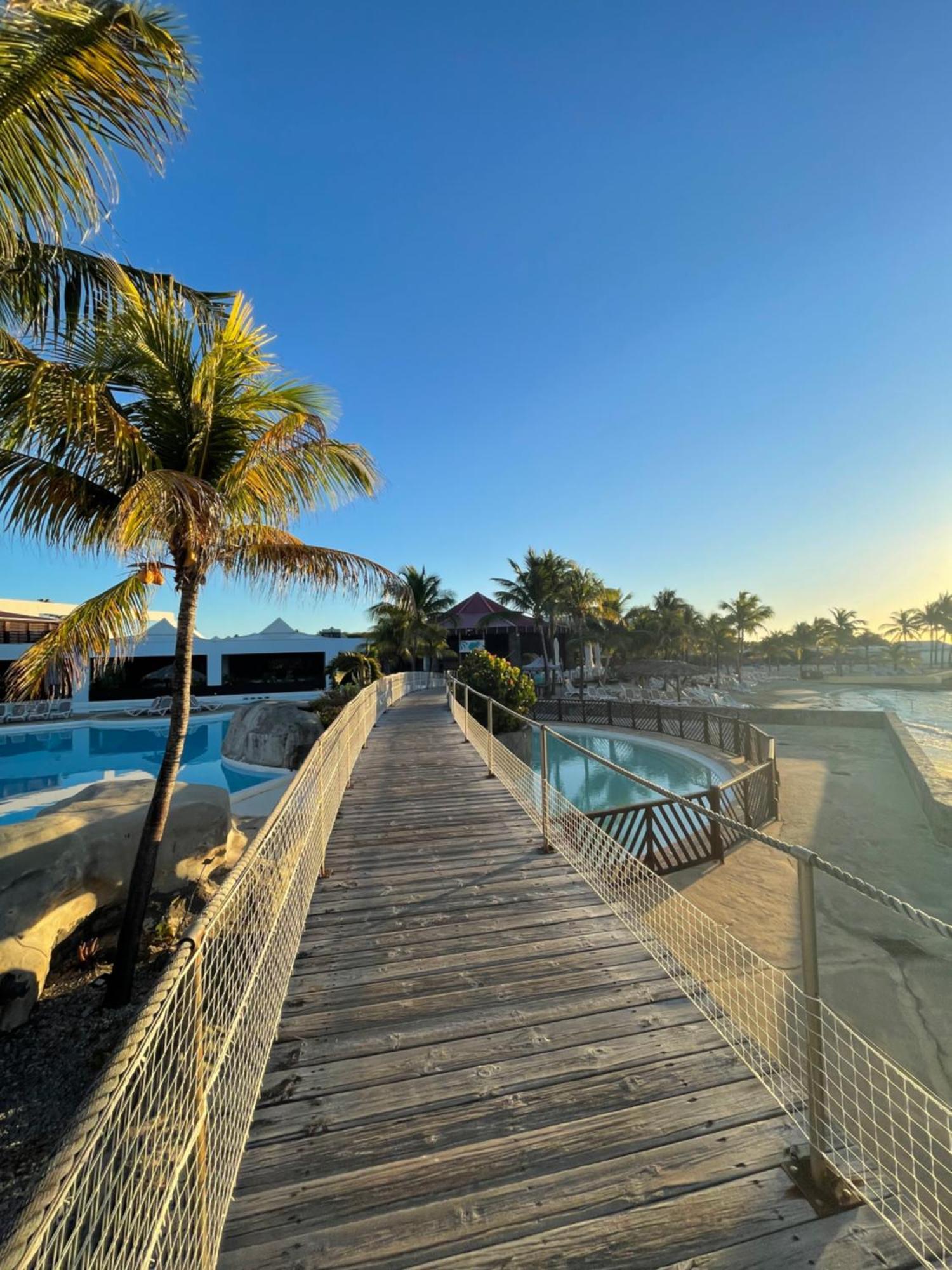 Studio 25 M Manganao Joela 4 Personnes Avec Machine A Laver (Adults Only) Saint-Francois  Exteriör bild