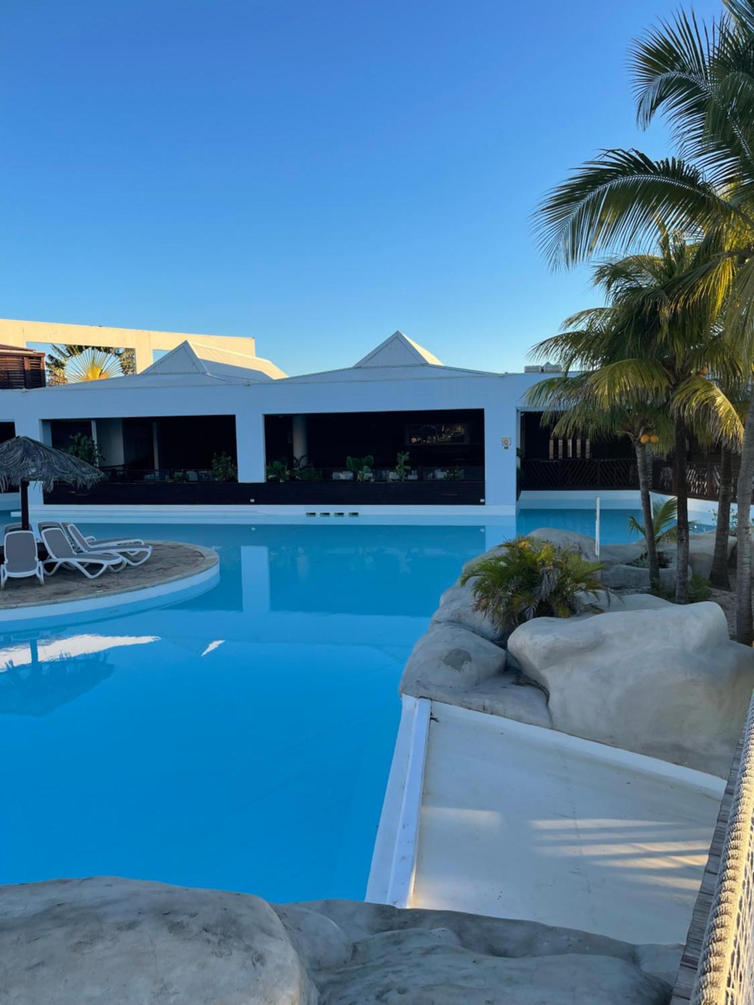 Studio 25 M Manganao Joela 4 Personnes Avec Machine A Laver (Adults Only) Saint-Francois  Exteriör bild